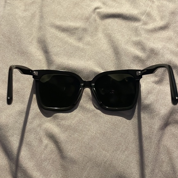 Gentle Monster SAL Sunglasses
